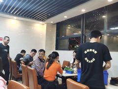 大堂-胡须佬鸡煲四季火锅(龙珠大道店)