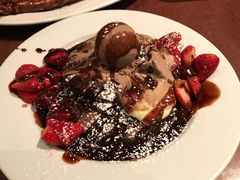 -Pancakes on the rocks(Darling Harbour)