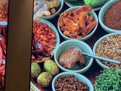 -海底捞火锅(海宁路店)