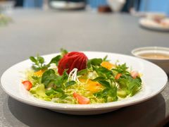 满园果蔬沙拉卷-写庭·鱼鲜川菜·宴请(铁像寺水街店)