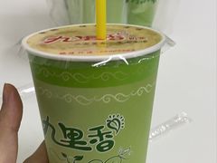 鲜橙苹果汁-九里香奶茶果汁(碧湖店)