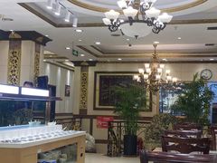 大堂-清真马家美食城•海鲜•青岛菜•火锅(延安三路店)