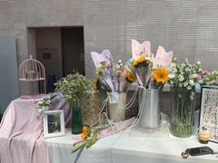 -天津波士信达奔驰4S店(卫津南路店)