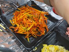 -啊美丽炭火烤肉(滑翔一店)