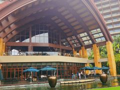 -三亚湾海居铂尔曼度假酒店