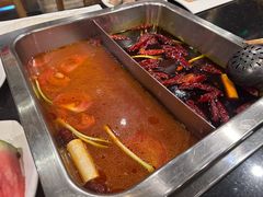 -百年川椒重庆老火锅(光谷店)