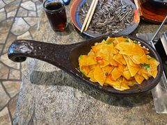 -破瓦寒窑·地摊烤羊排