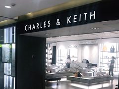 -CHARLES&KEITH(1234space店)