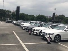 -南宁恒信之星奔驰4S店(西乡塘店)