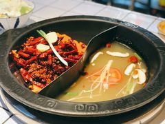 -巴卤社老火锅(财富店)
