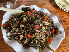 -乡巴佬鼎锅饭