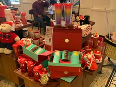 零售区-星巴克臻选(广州沙面店)