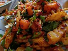 -包整·丝娃娃(一览甲秀楼风景店)