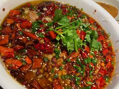 水煮牛肉-肖四女乐山跷脚牛肉(世博源店)