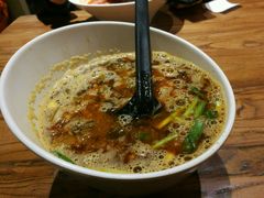 -茶花妹子云南餐厅(传媒大学店)