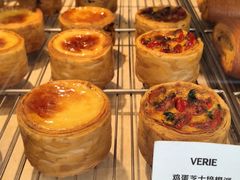 -VERIE BAKEHOUSE