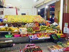 -三亚新鸿港水果一级批发市场