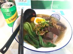 无牌小范必食车仔面-無牌小范·香港明星美食