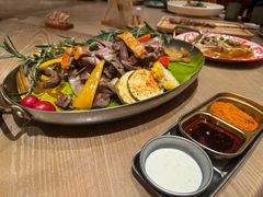 -耶里夏丽·丝路国际·新疆餐厅(浦东区东方路店)