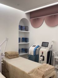 -苗方清颜痘肌研究所