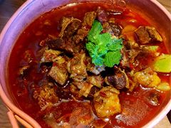 -云海肴·汽锅鸡·云南菜(天山百盛优客店)