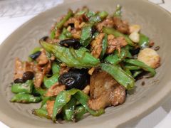 -丹江口渔村·湘味厨房(桃园店)
