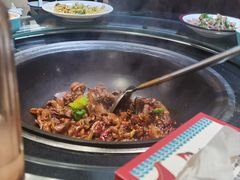 -挂旗柴锅鸡(蚌山区嘉年华店)