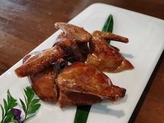 脆皮乳鸽-燕郊烧鸽子(和众店)