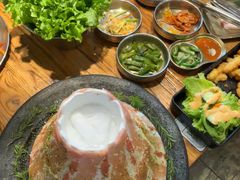-韩景台烤肉(八大处店)