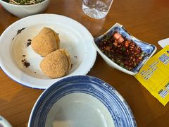 -包整·丝娃娃(一览甲秀楼风景店)