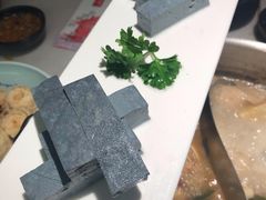 -左庭右院鲜牛肉火锅(浦江欢乐颂店)