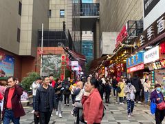 -八一路好吃街(雨田商务大厦店)