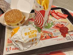 -肯德基(西影路店)