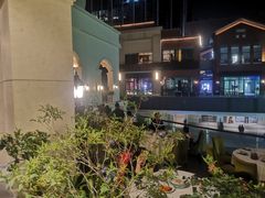 -沙龙酒家