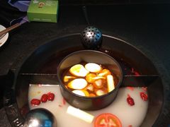 -怡品川宇火锅(宝立方店)