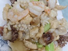 -六和聚传统烤鸭.天津菜(和平店)
