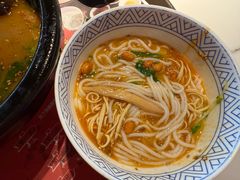 -妈妈故事米线(市府恒隆店)