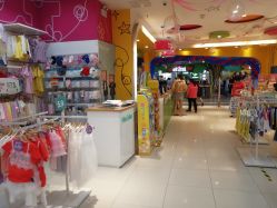 -孩子王童乐园(青岛万达店)