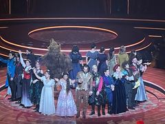 -交通银行前滩31演艺中心