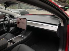 -TESLA 特斯拉(上海太古汇体验店)
