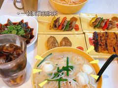 -谭仔米线(皇庭广场店)