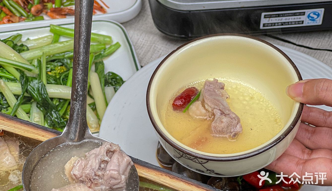 阳朔兴坪 | 超抵吃的餐吧居然在老街里⁉️