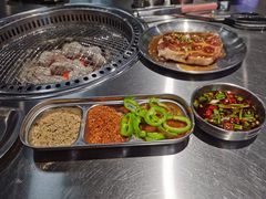 -马路牙子烧烤音乐酒馆(望京店)