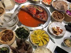 -卤校长重庆火锅(国兴店)