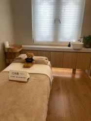 -AGE LOCK 锁龄美肌