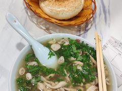 -清真喜兰老丁羊汤特色小吃