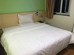 -7天酒店·广州天河公园地铁站店