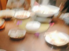 -川流不息·地道川菜·小龙虾(松东路店)