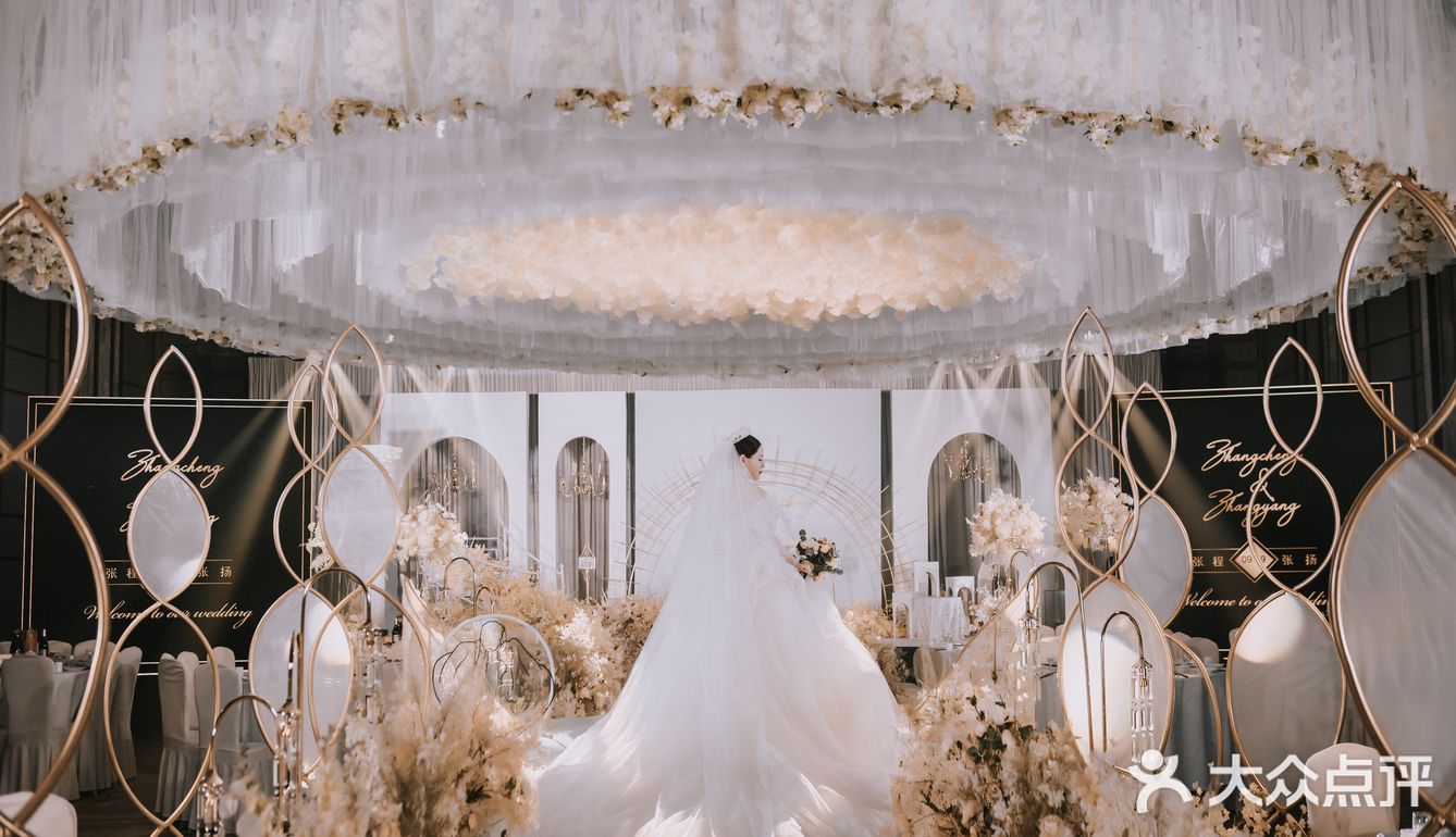 给你一场唯美浪漫的香槟金～