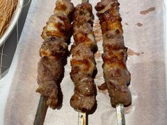 咸盐烤羊肉串-丝路有约·西域美食